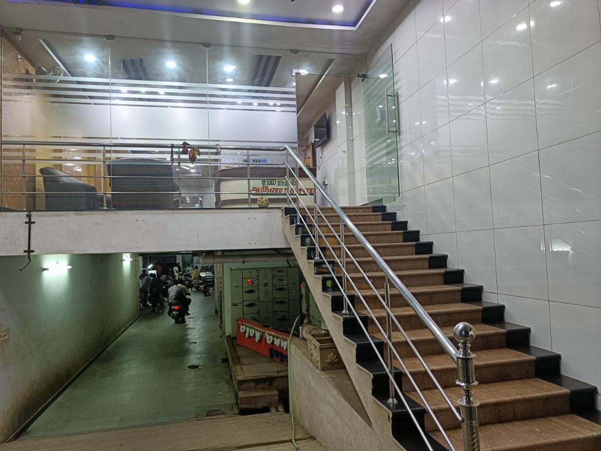 阿鲁纳查拉酒店 蓬蒂切里 外观 照片