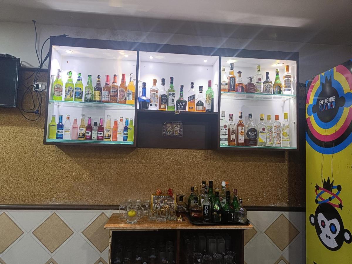 阿鲁纳查拉酒店 蓬蒂切里 外观 照片
